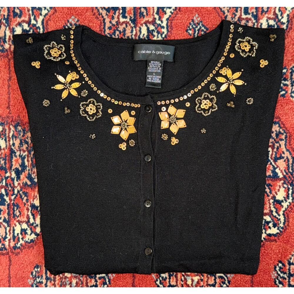 Cable & Gauge L Beaded & Sequined Flowers Black Silk Blend Button Front  Top‎